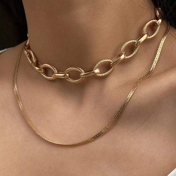 ¥ NEW 18K YELLOW GOLD CHOKER CHAIN NECKLACE - Picture 1 of 6